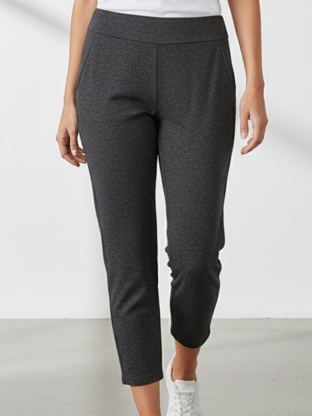 Eileen Fisher Heathered Black Wool Blend Pull On Ankle Pants size L
